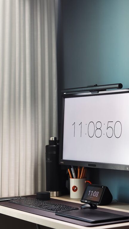 Tips for Creating a Clutter-Free and Organised Home Office Space